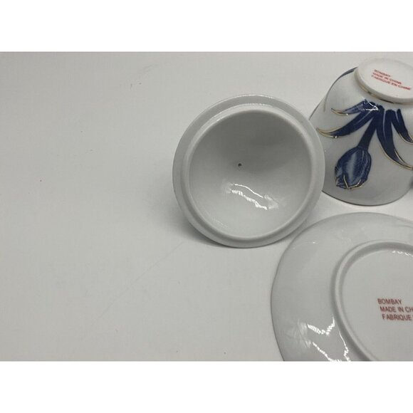 Bombay Company VTG Lidded Teacup and Saucer Set Collectible Blue/White Floral  1 - Picture 15 of 16